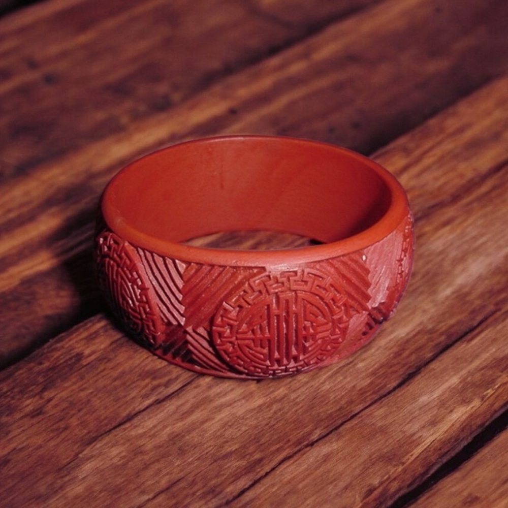 2 Red Bracelets - Picture 2 of 5